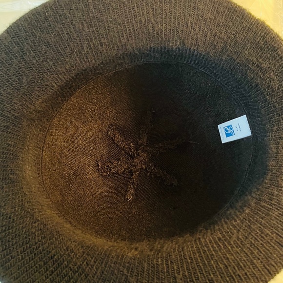 Vintage Everitt Black Knit Bucket Hat - Picture 3 of 5